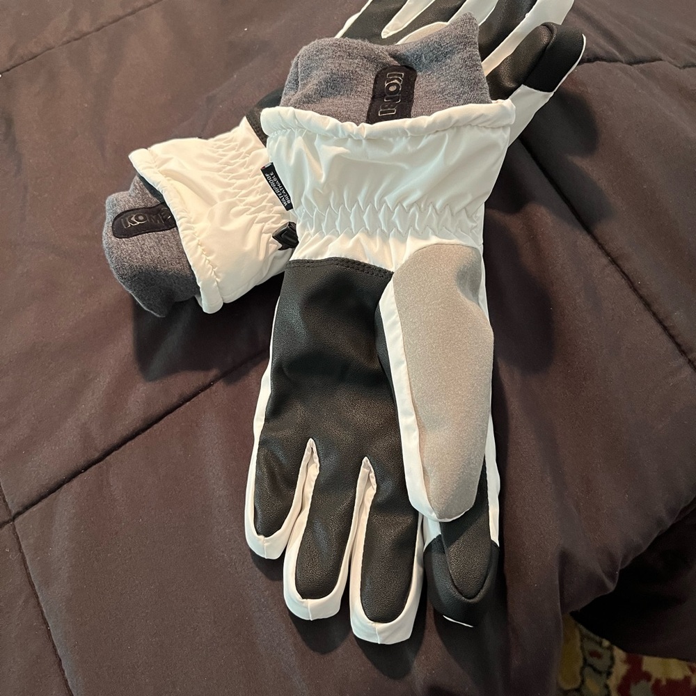 Kombi Snug Gloves - Women’s MEDIUM